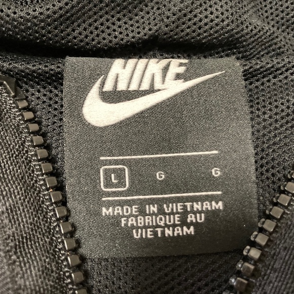 Nike Windbreaker Jacket size Large LIKE NEW - Picture 5 of 5